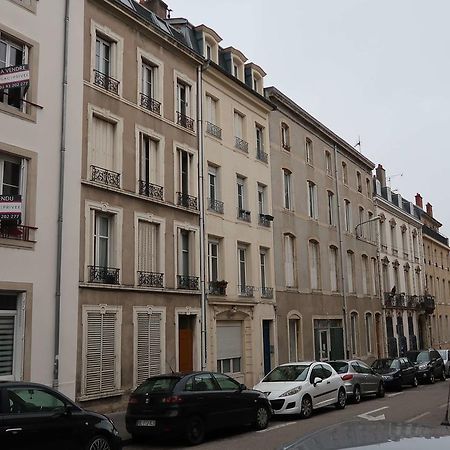 La Cour Victoria - Vosges Place & St Dizier St -27M2 Nancy Bagian luar foto