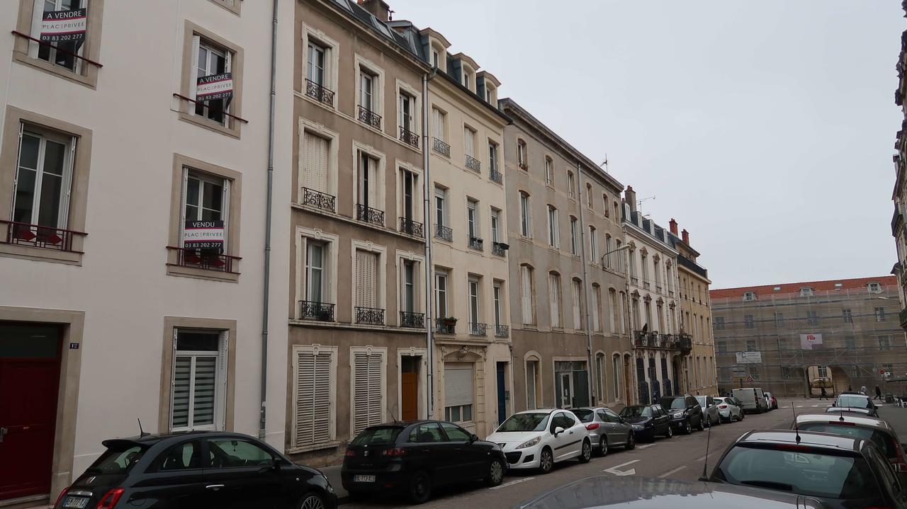 La Cour Victoria - Vosges Place & St Dizier St -27M2 Nancy Bagian luar foto